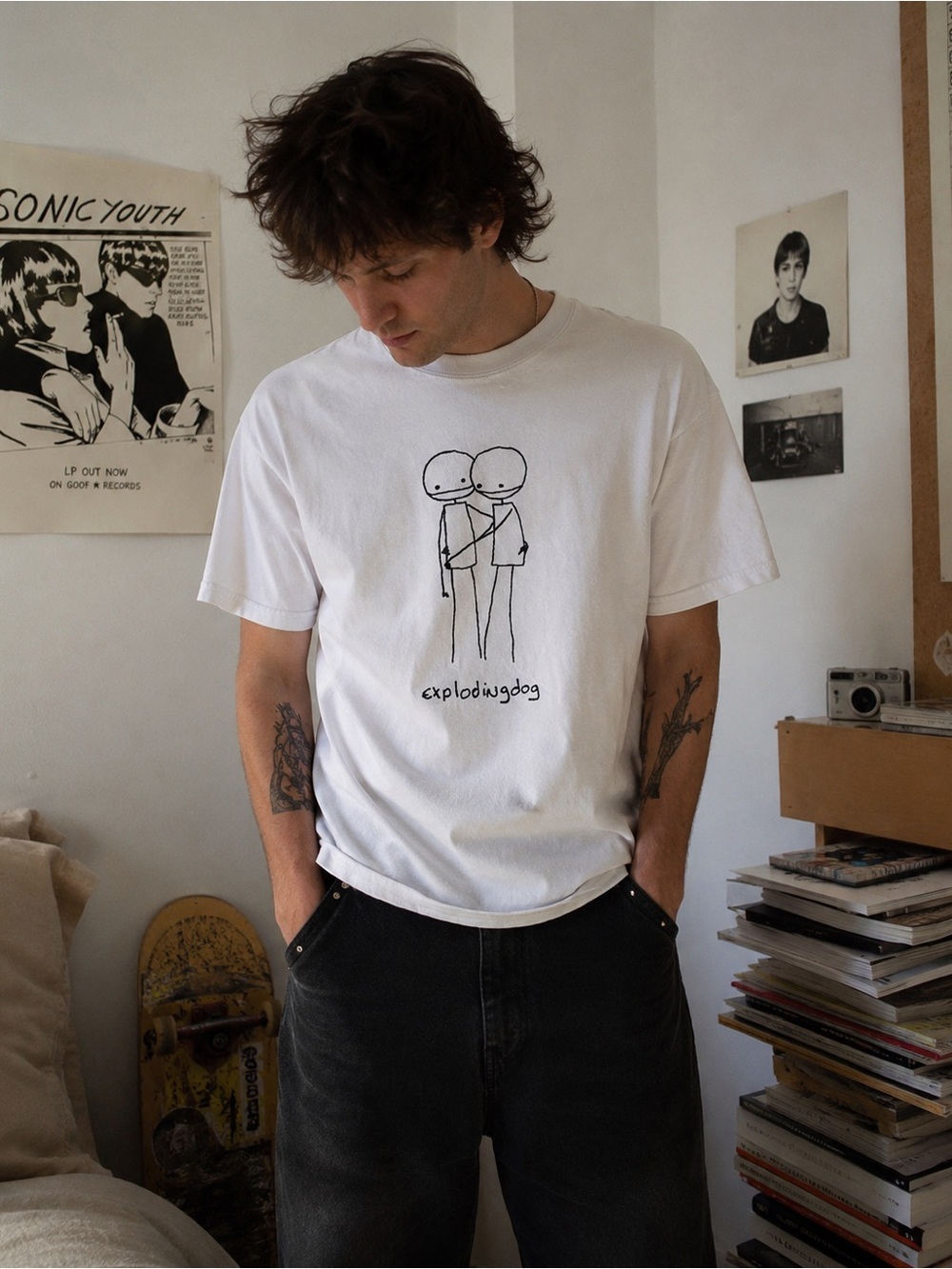 Exploding Dog Graphic Tee M Unisex White Indie Art Minimalist Cartoon Cotton